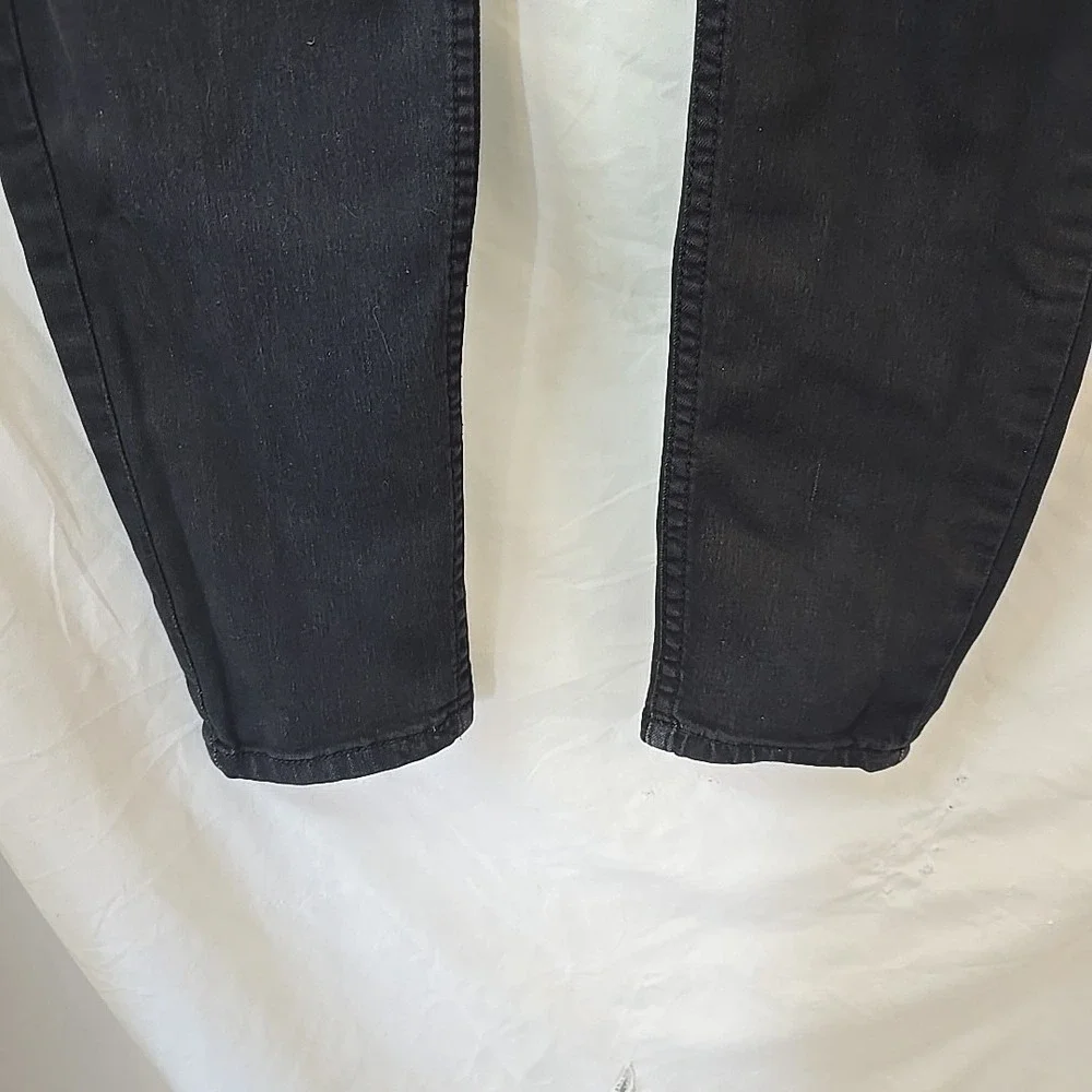 Free People Women's Distressed Skinny Ankle Jean Black Size‎ 28 Festival Grunge
